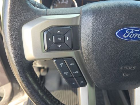 Used 2021 Ford F250 Lariat w/ Lariat Value Package image 15