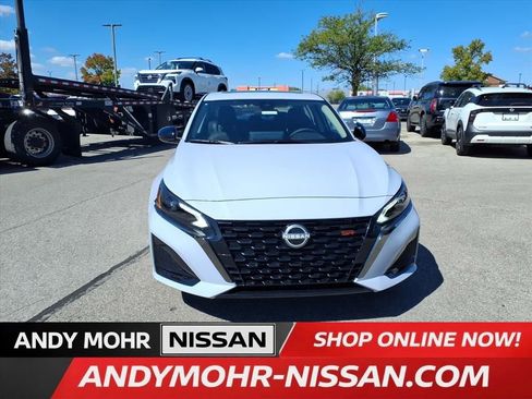 New 2025 Nissan Altima 2.5 SR w/ SR Premium Package image 3