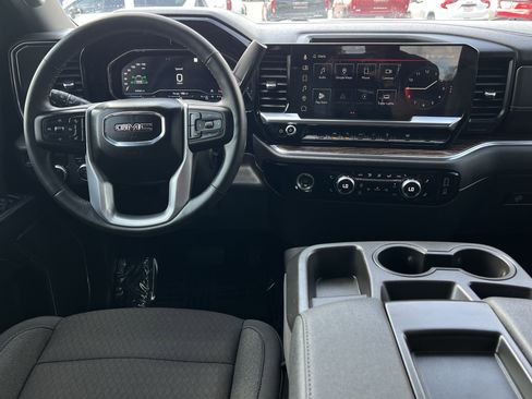 Used 2023 GMC Sierra 1500 Elevation image 10