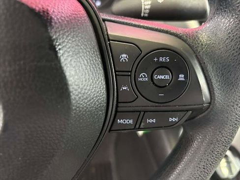 Certified 2025 Toyota Corolla LE FWD image 20
