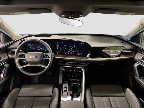 New 2025 Audi Q5 Premium Plus image 9