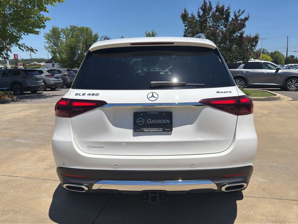 Used 2024 Mercedes-Benz GLE 450 4MATIC image 4
