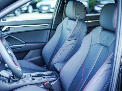 New 2025 Audi Q3 2.0T Premium Plus image 17