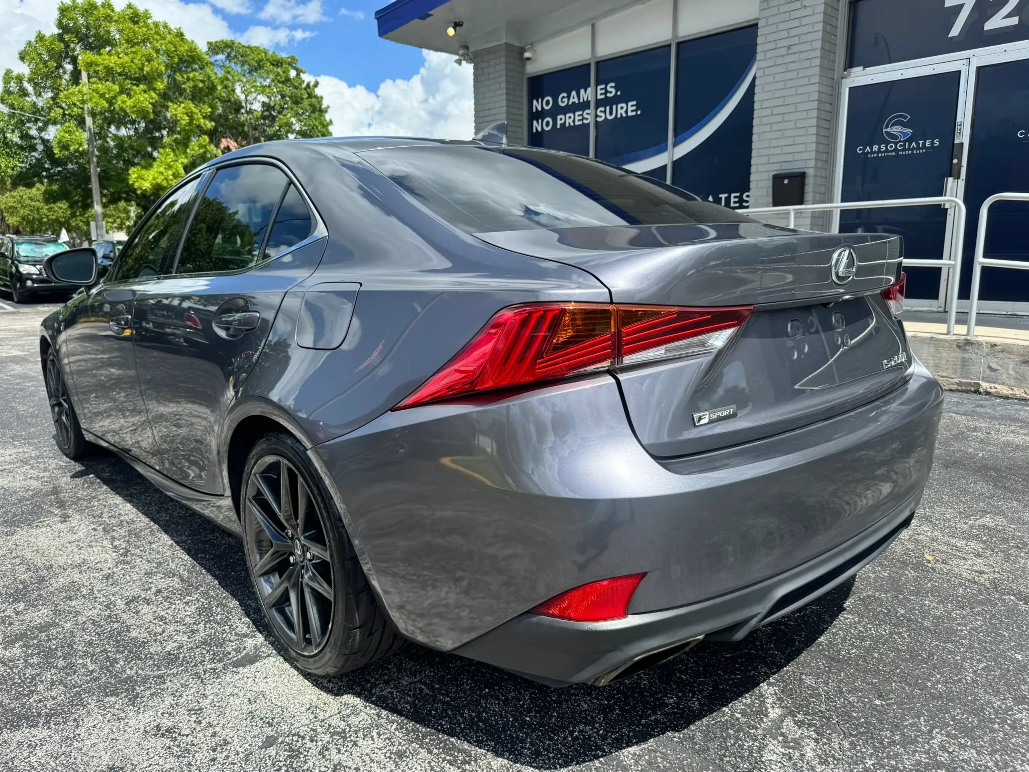 Used 2017 Lexus IS 200t F Sport w/ F Sport Package RWD image 5