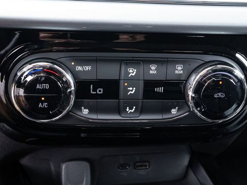 New 2025 Chevrolet Trax LT w/ Driver Confidence Package image 26