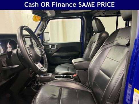 Certified 2019 Jeep Wrangler Unlimited Sahara AWD/4WD image 16