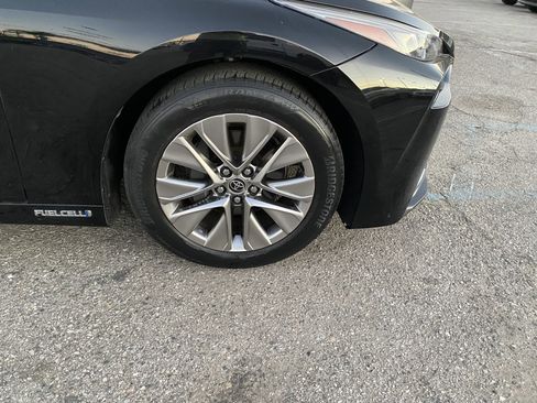 Used 2022 Toyota Mirai XLE w/ Advanced Technology Package image 24
