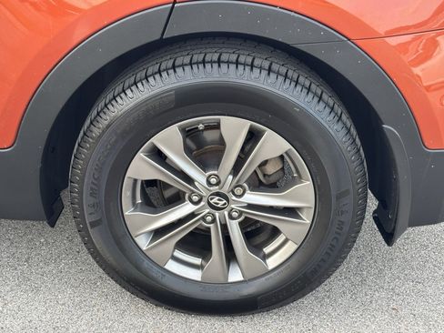 Used 2013 Hyundai Santa Fe Sport w/ Popular Equipment Pkg image 10