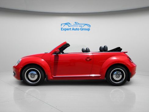 Used 2013 Volkswagen Beetle 2.5 image 2