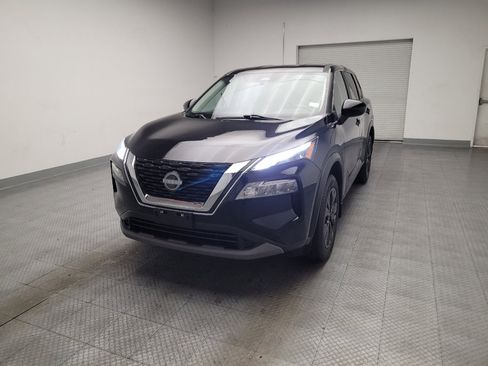 Used 2023 Nissan Rogue SV FWD image 15