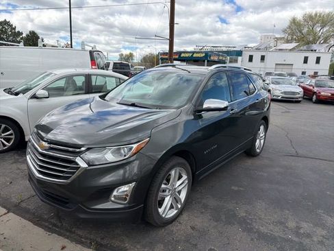Used 2019 Chevrolet Equinox Premier image 2