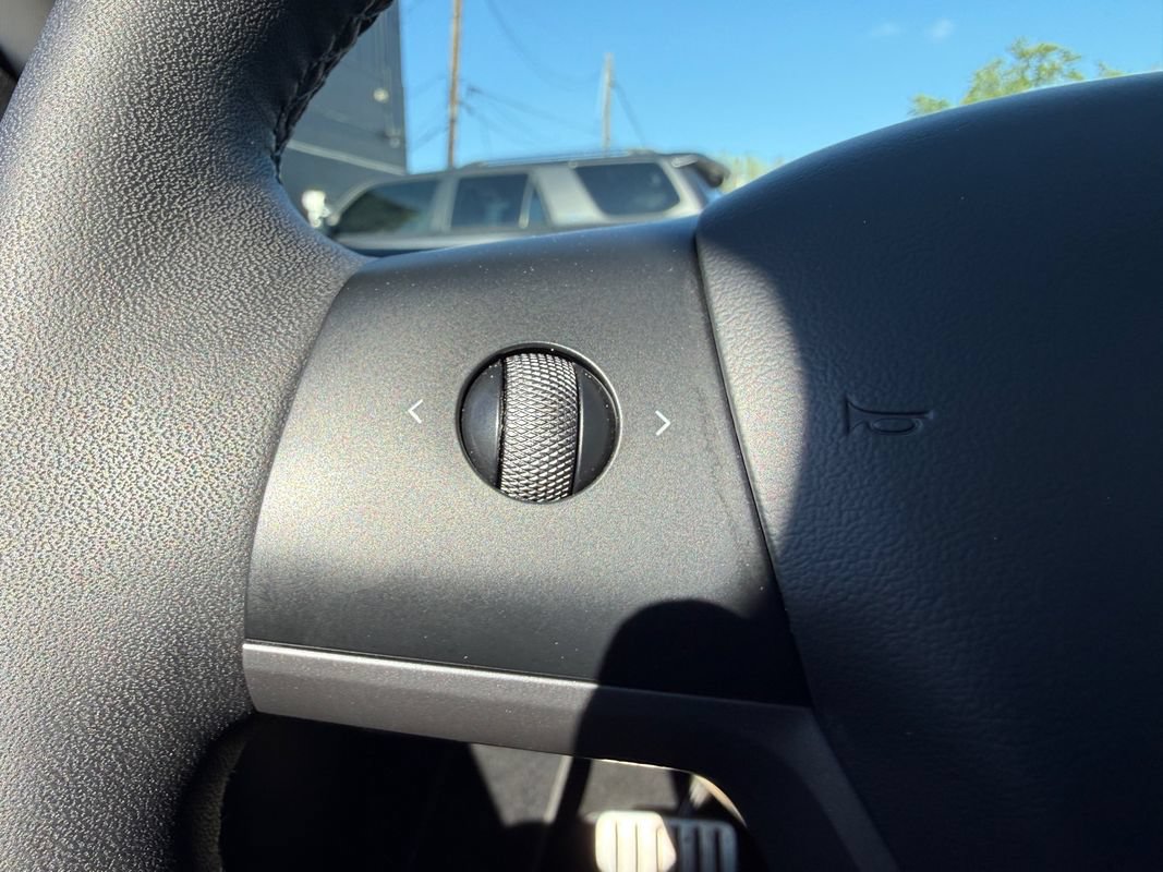 Used 2021 Tesla Model 3 Long Range AWD/4WD image 25