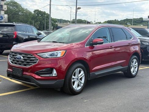 Certified 2019 Ford Edge SEL w/ Equipment Group 201A AWD/4WD image 9