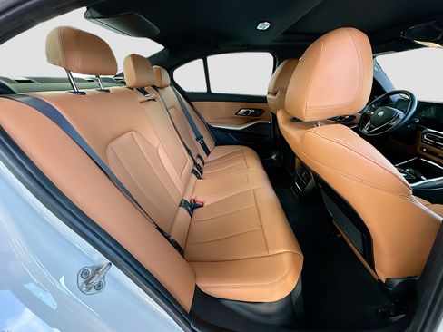 Certified 2023 BMW 330i Sedan w/ Premium Package RWD image 29