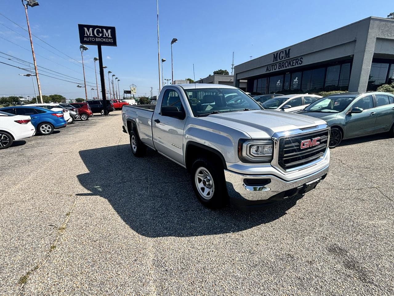 Used 2018 GMC Sierra 1500 2WD Regular Cab image 41