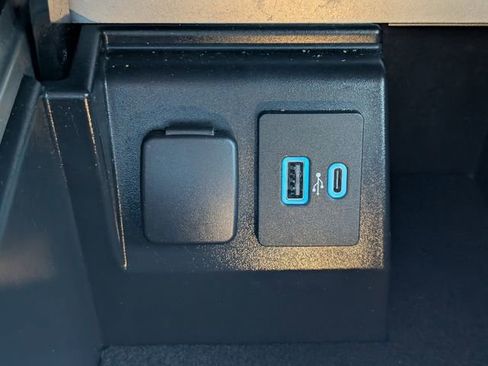 Used 2022 Ford Explorer Timberline AWD/4WD image 22