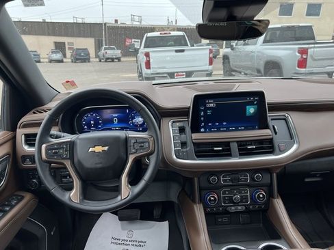 Used 2024 Chevrolet Suburban High Country image 23