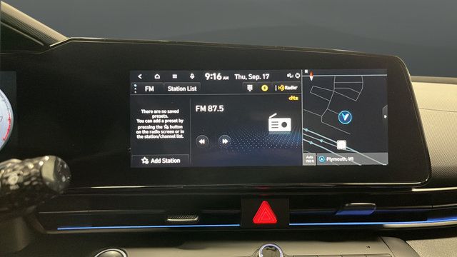 Used 2025 Hyundai Elantra N FWD image 30