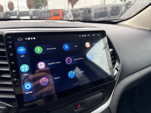 Used 2015 Jeep Cherokee Latitude image 17