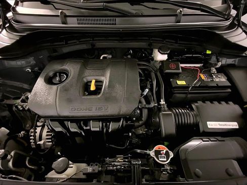 Certified 2025 Kia Soul LX w/ LX Technology Package FWD image 10