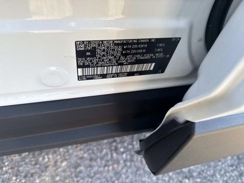 Used 2024 Toyota RAV4 Adventure image 22