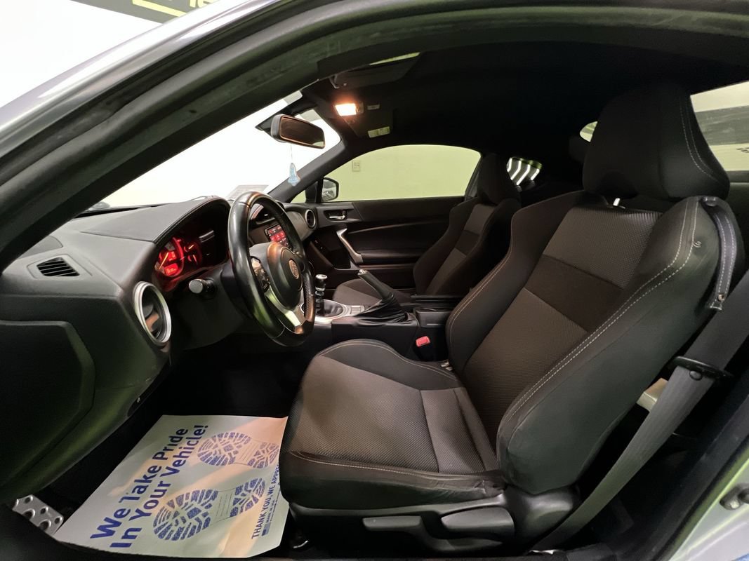 Used 2020 Toyota 86 RWD image 14