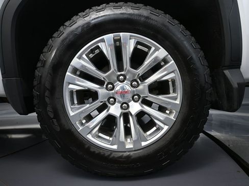 Used 2023 GMC Sierra 1500 Denali w/ Technology Package image 16