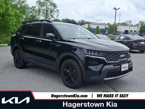 Certified 2023 Kia Sorento S AWD/4WD image 1