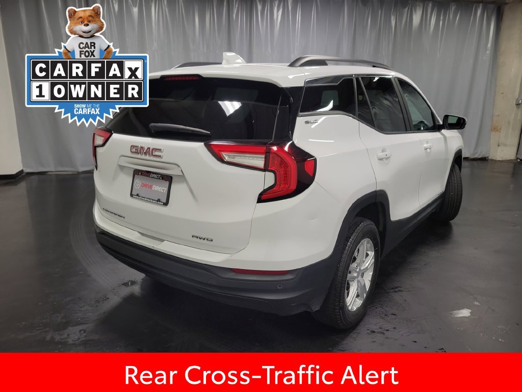Used 2024 GMC Terrain SLE w/ Driver Convenience Package AWD/4WD image 9