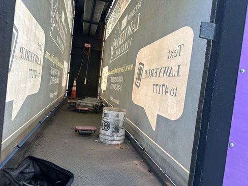 Used 2016 Chevrolet Express 3500 Extended image 17