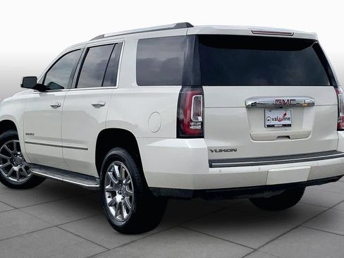 Used 2015 GMC Yukon Denali w/ Touring Package AWD/4WD image 11