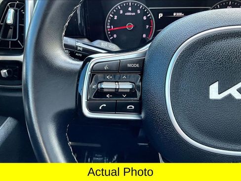 Used 2022 Kia Sorento S w/ Panoramic Sunroof Package image 20