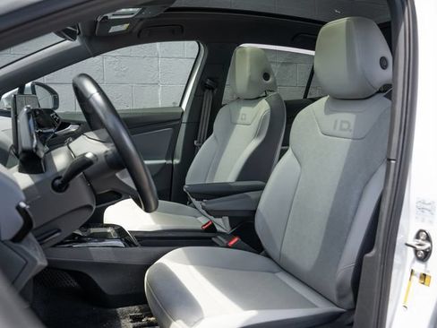 Used 2022 Volkswagen ID.4 Pro S w/ Gradient Package RWD image 5