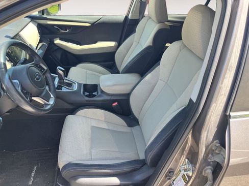 Used 2021 Subaru Outback Premium AWD/4WD image 32