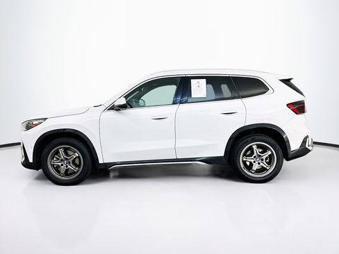 Used 2025 BMW X1 xDrive28i AWD/4WD image 4