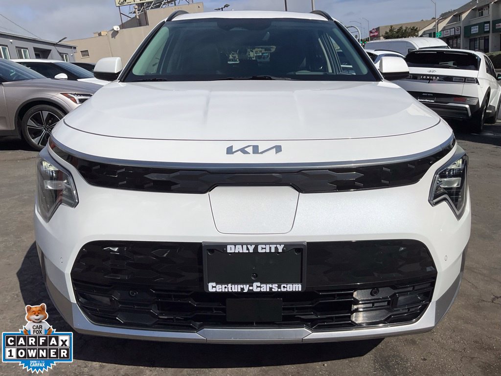 Used 2023 Kia Niro Wave FWD image 2