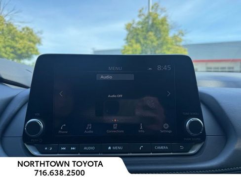 Used 2024 Nissan Rogue SV AWD/4WD image 32