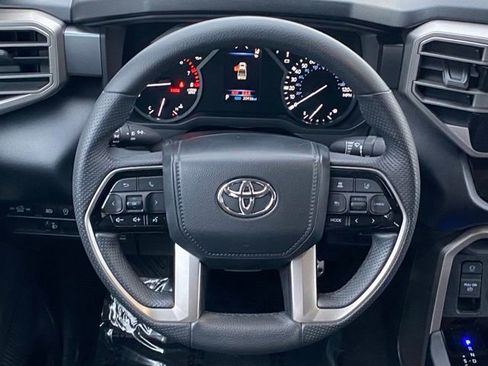 Used 2022 Toyota Tundra SR5 image 11