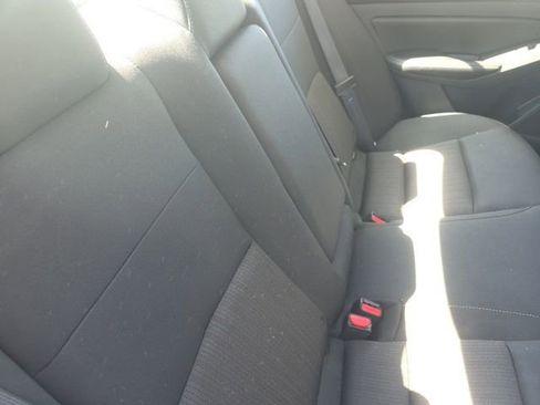 Used 2024 Nissan Altima 2.5 SV image 10