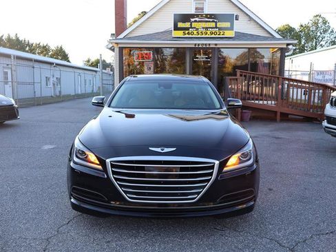 Used 2015 Hyundai Genesis 3.8 w/ Option Group 04 image 2