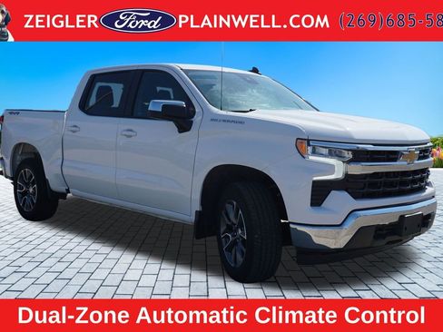 Used 2023 Chevrolet Silverado 1500 LT AWD/4WD image 7