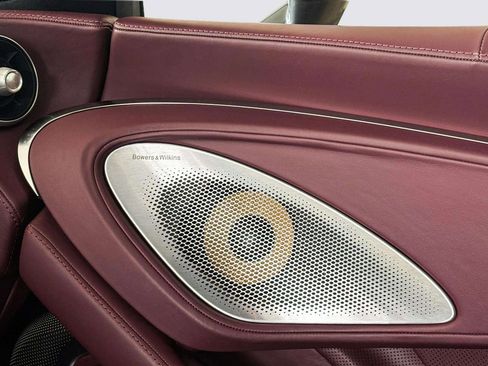 Used 2023 McLaren GT image 15