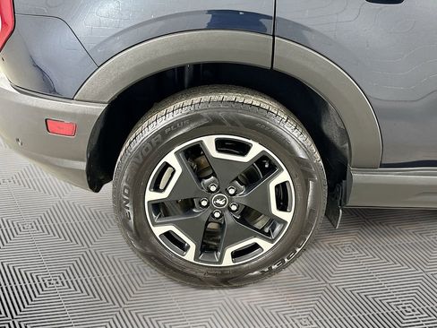 Certified 2021 Ford Bronco Sport Outer Banks AWD/4WD image 27