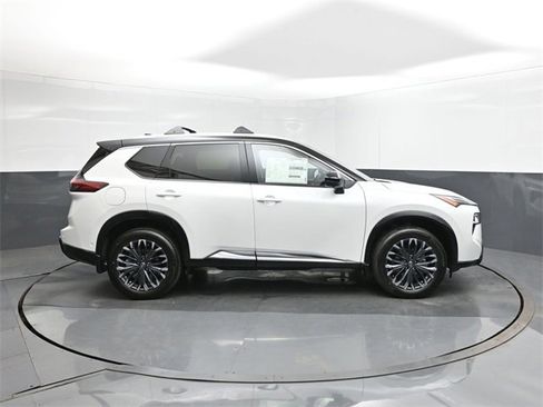 New 2026 Nissan Rogue Platinum w/ Platinum Premium Package image 26