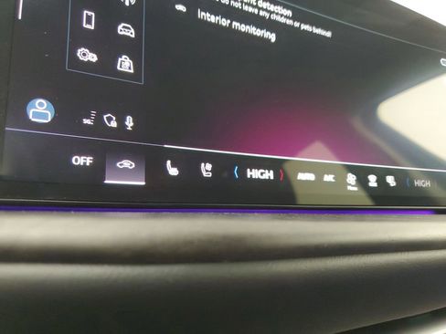 New 2025 Audi Q5 Prestige image 30