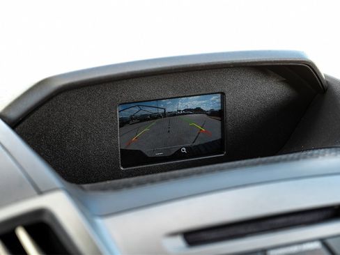 Used 2019 Ford Transit 250 130 Low Roof image 19