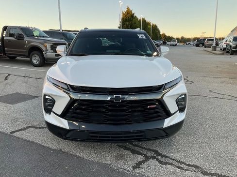 Used 2023 Chevrolet Blazer RS w/ Driver Confidence II Package image 2