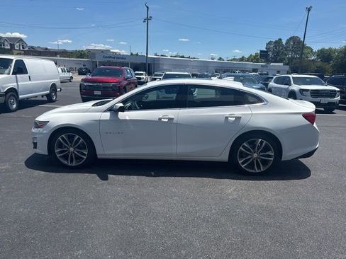 Used 2023 Chevrolet Malibu LT FWD image 15