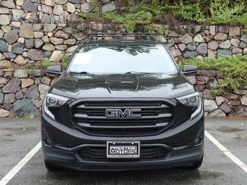 Used 2019 GMC Terrain SLT w/ Preferred Package image 3