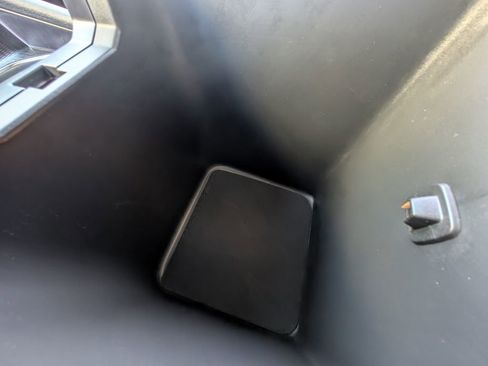 New 2025 Jeep Grand Cherokee Limited image 32